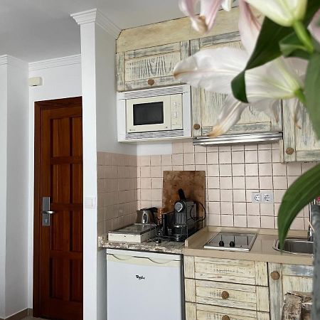 דירות Charming Studio In טריפה מראה חיצוני תמונה