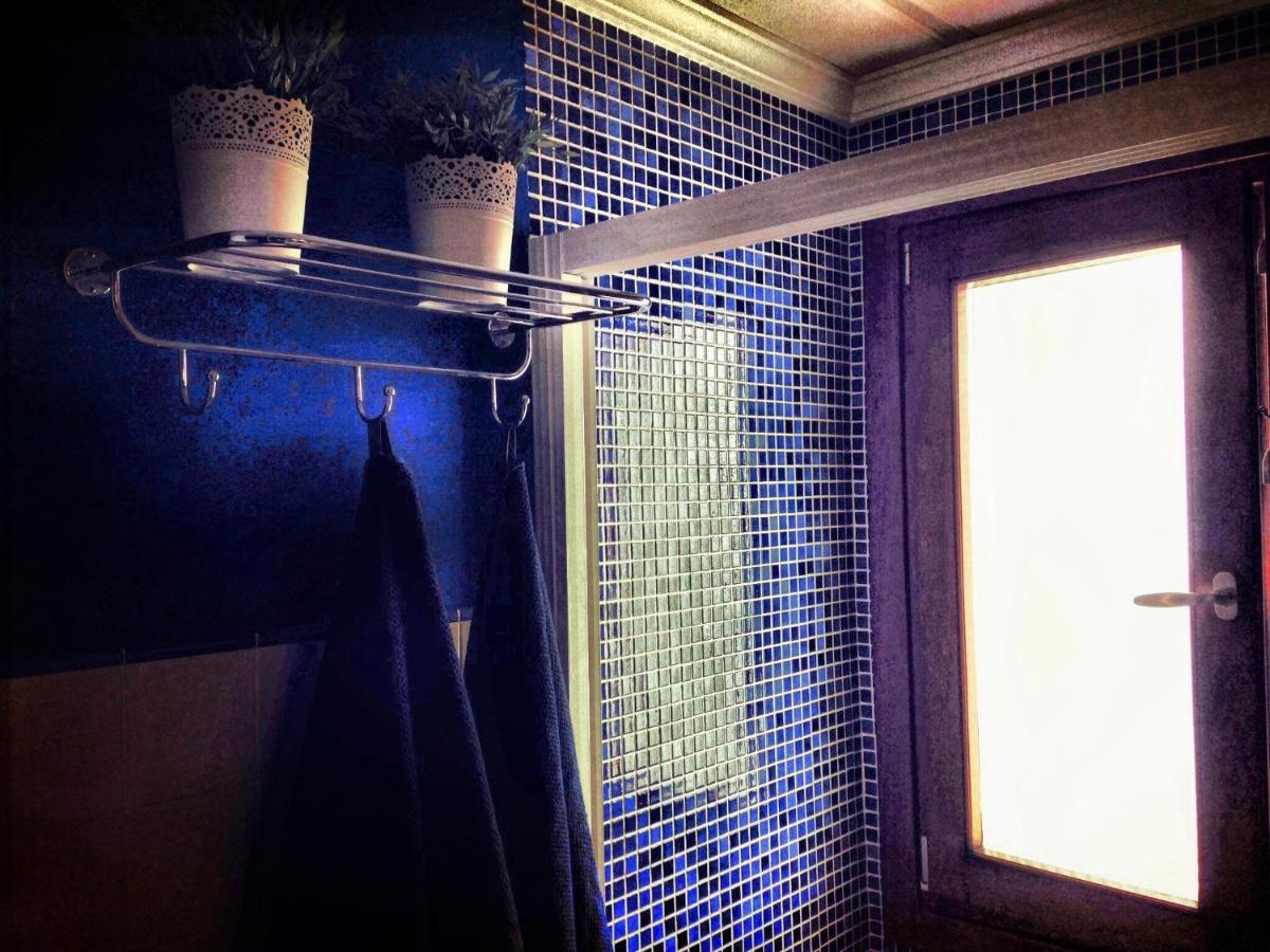 דירות Charming Studio In טריפה מראה חיצוני תמונה